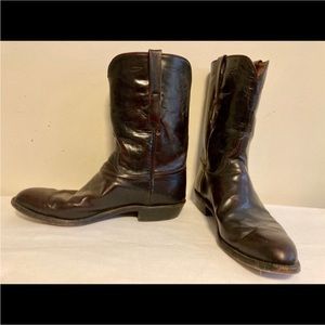 Lucchese classics deep cherry boots size 11 2E
